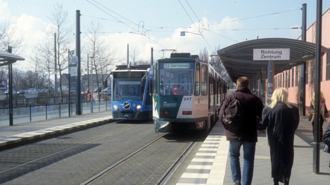 Öffentlicher Nahverkehr am Potsdamer Hauptbahnhof