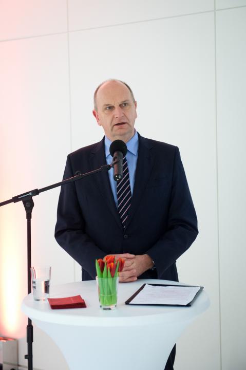 Ministerpräsident Dr. Dietmar Woidke begrüßt die Gäste des Neujahrsempfangs
