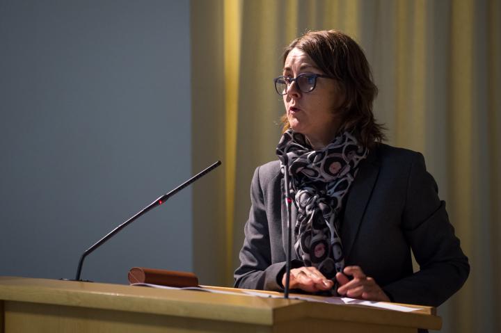 Einführung in die Sonderausstellung "Im Reich der Nummern" durch die Stellvertretende Leiterin der Gedenkstätte und des Museums Sachsenhausen Dr. Astrid Ley