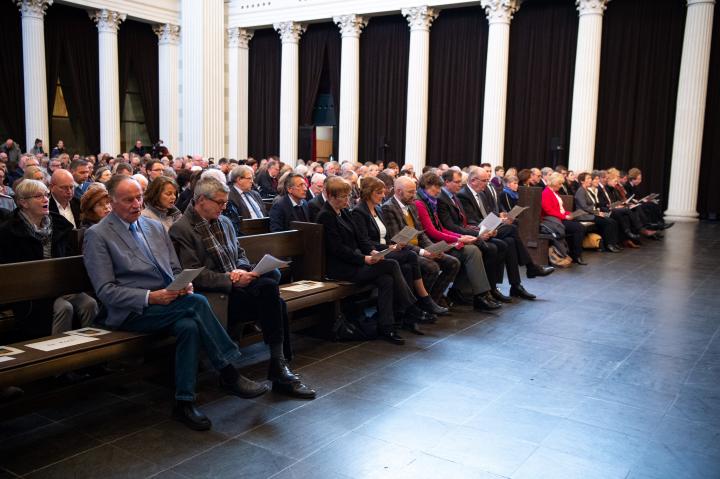 Blick in den Nikolaisaal während der Gedenkveranstaltung zum Mauerfall vor 30 Jahren