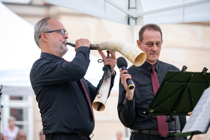 Zu Beginn des Auftritts präsentierte das Hornquartett des Brandenburgischen Staatsorchesters Frankfurt das Jagdhorn.