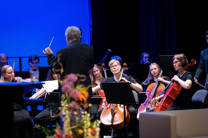 Musikalisches Zwischenspiel des Kammerchors und des Kammerorchesters der Kreismusikschule Oberspreewald-Lausitz.