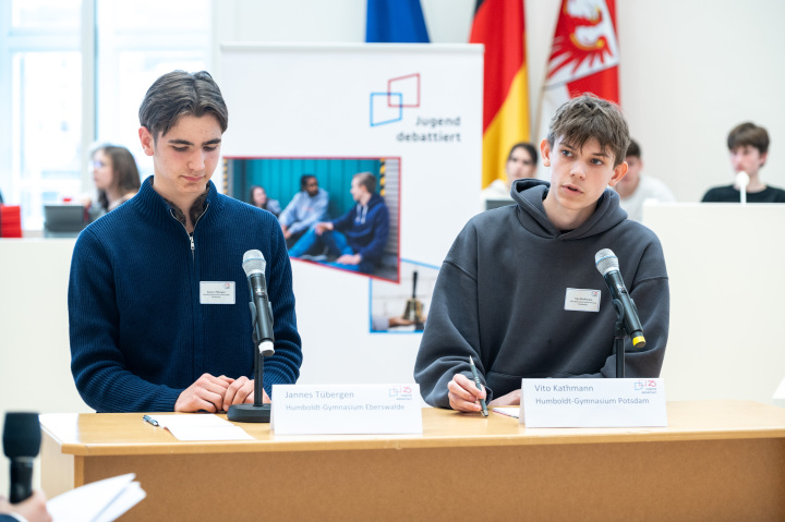 Impression der Finaldebatte der Altersgruppe I