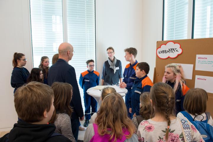 Impressionen der Workshops beim Safer Internet Day 2018 im Landtag.