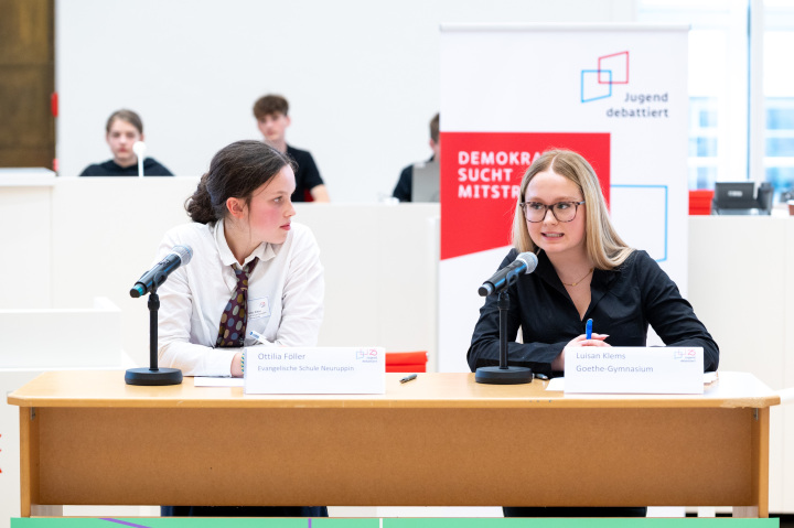 Impression der Finaldebatte der Altersgruppe I