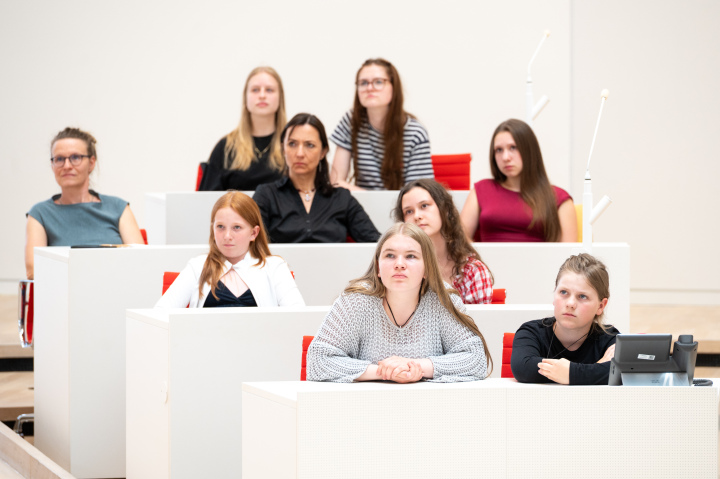 Blick in den Plenarsaal vor Beginn der Preisübergabe