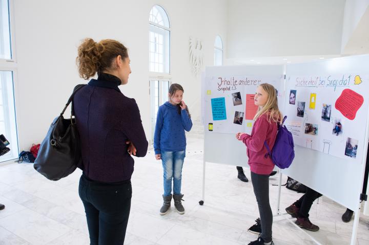 Impressionen der Workshops beim Safer Internet Day 2018 im Landtag.