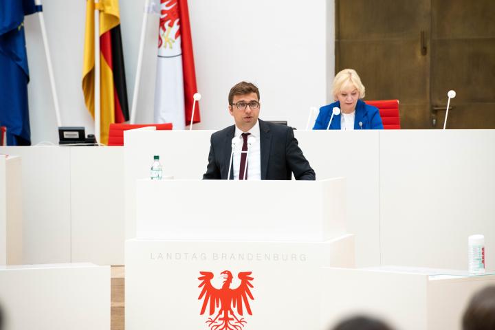 Aussprache zur Regierungserklärung, Fraktionsvorsitzender der SPD-Fraktion Erik Stohn