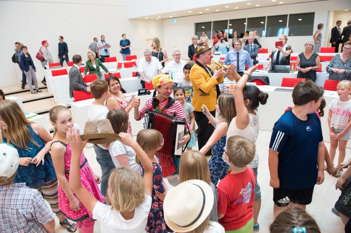 Impressionen der Kindertagsfeier im Landtag