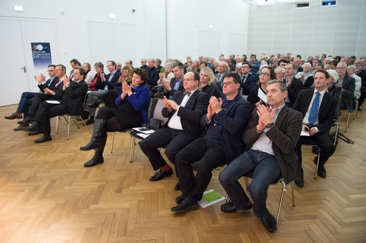 Blick in den Saal während der Veranstaltung zur Eröffnung der Woche der Brüderlichkeit 2019