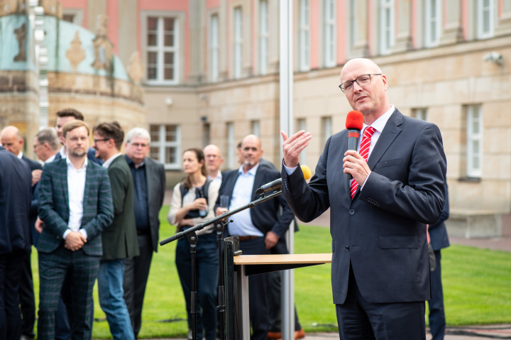 Begrüßung des Geschäftsführenden Präsidenten des Ostdeutschen Sparkassenverbandes Ludger Weskamp