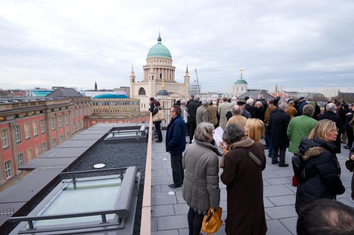 Impression vom Ausblick auf der Dachterrasse.