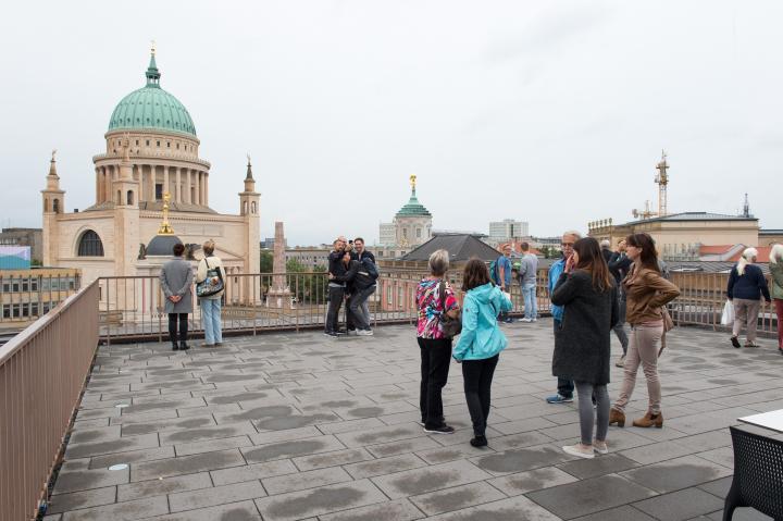 Impression aus dem Landtagsgebäude, Dachterasse.