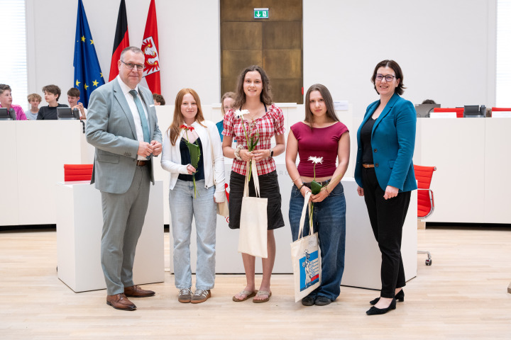Die Preisträgerinnen des Evangelischen Gymnasiums Hermannswerder Potsdam.