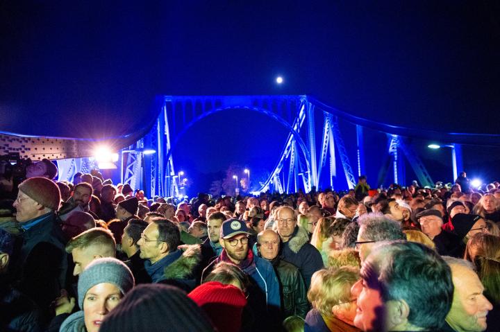 Impression der Veranstaltung „30 Jahre Friedliche Revolution“ auf der Glienicker Brücke am 10.11.2019