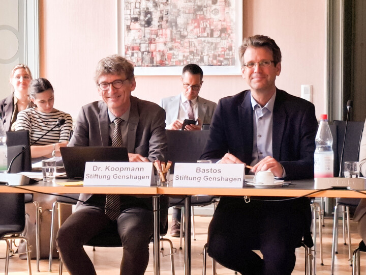 Fachgespräch mit Dr. Martin Koopmann und Stephen Bastos von der Stiftung Genshagen