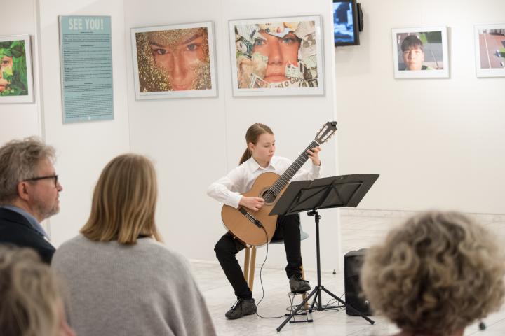 Musikalischer Beitrag durch Gustav Preißler von der Städtischen Musikschule Potsdam