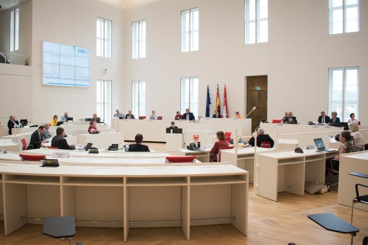 Blick in den Plenarsaal während des Fachgesprächs zur Düngeverordnung