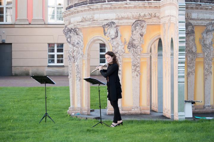 Musikerin Marta Masini (Flöte)