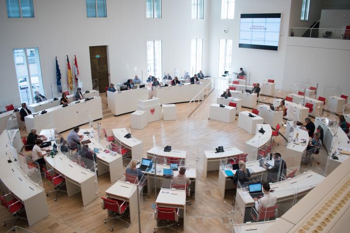Blick in den Plenarsaal während des Fachgespräches zur BER-Studie.