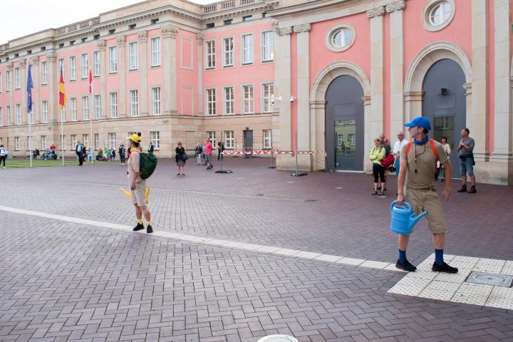 Impression des künstlerischen Programms mit dem Bewegungstheater NADI.