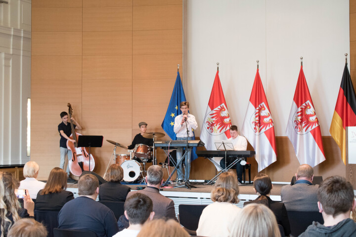 Musikalisches Zwischenspiel während der Preisverleihung durch die Kepler-Jazz-Gang von der Musikschule Potsdam