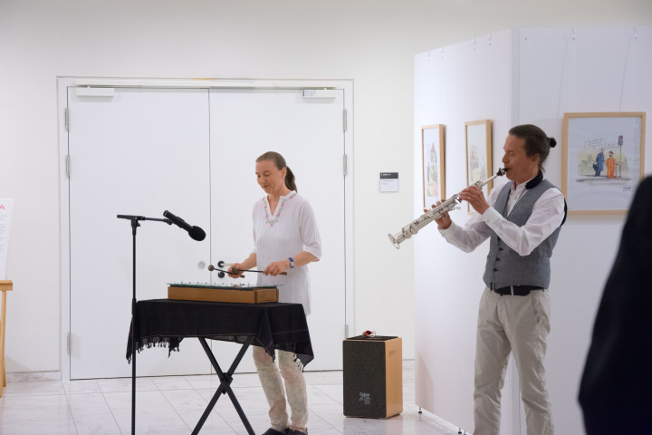 Musikalische Eröffnung der Ausstellung durch Beate Gatscha und Gerd Anklam aus Berlin