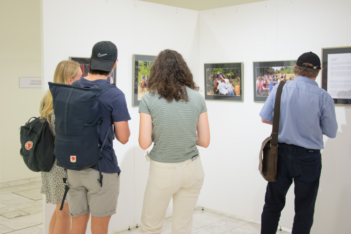 Impression der Ausstellungseröffnung