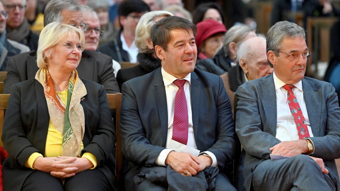 V. l. n. r.: Prof. Dr. Ulrike Liedtke (Landtagspräsidentin), Steffen Scheller (Oberbürgermeister Brandenburg an der Havel), Dr. Cord-Georg Hasselmann (Kurator und Vorstandsvorsitzender Domstift Brandenburg)