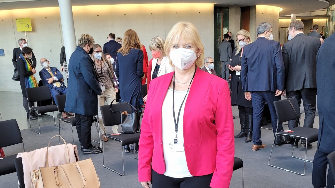 Landtagspräsidentin Prof. Dr. Ulrike Liedtke im Paul-Löbe-Haus in Berlin zur Wahl des Bundespräsidenten.