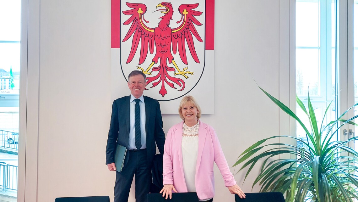 Der Präsident des Sächsischen Landtages, Dr. Matthias Rößler (l.), und Landtagspräsidentin Prof. Dr. Ulrike Liedtke (r.). 
