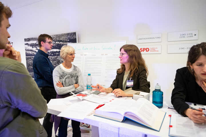 Infostand des Stenografischen Dienstes des Landtages