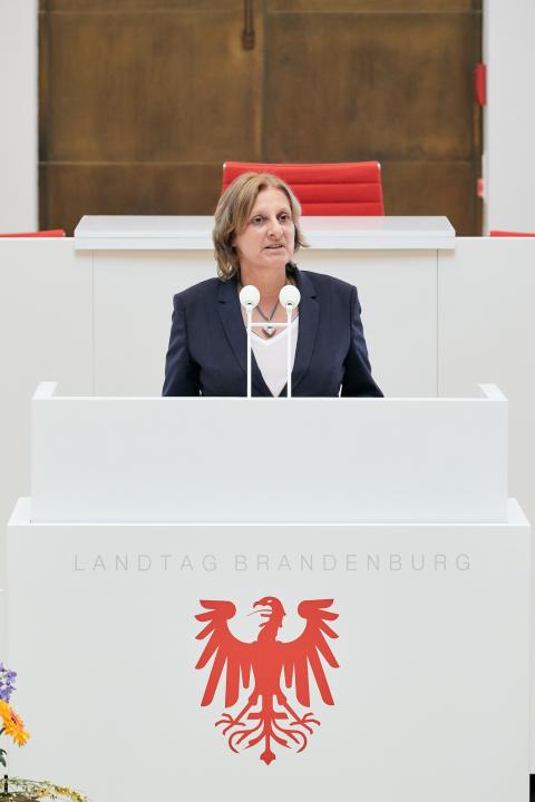 Grußwort der Ministerin für Bildung, Jugend und Sport Britta Ernst