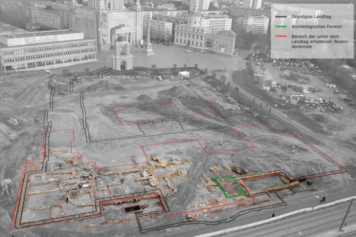 Grundriss des Landtagsgebäudes mit markierten archäologischen Bereichen