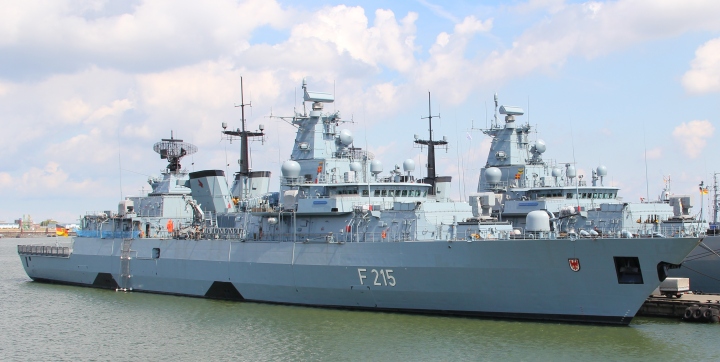 Fregatte Brandenburg im Heimathafen Wilhelmshaven