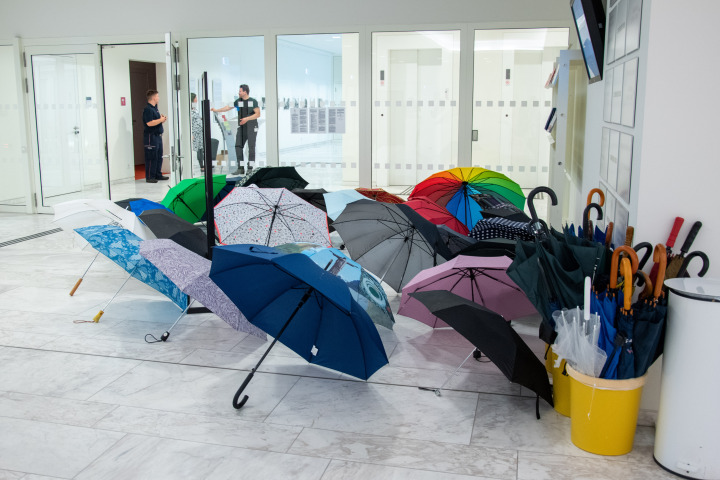 Impression der sechsten Veranstaltung „Kunst zur Zeit 2025“ im Landtag.