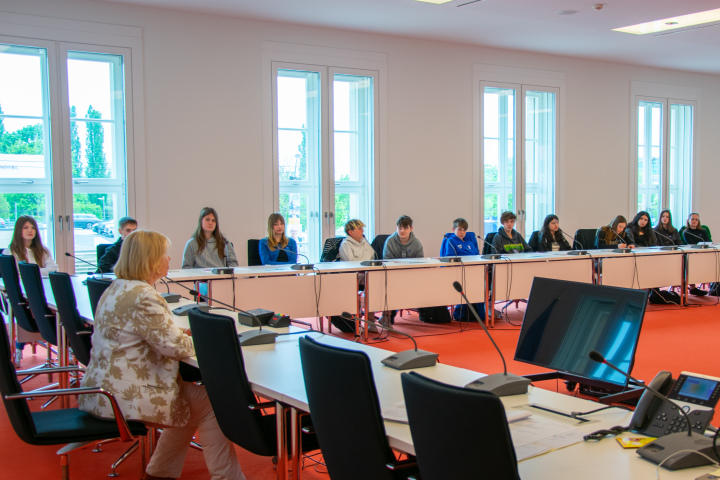 Impression des Zukunftstages 2024 im Landtag Brandenburg