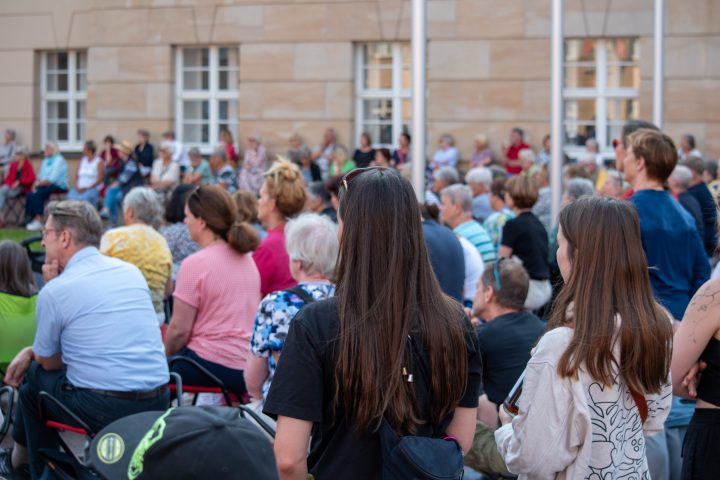 Impression der zweiten Veranstaltung „Kunst zur Zeit 2024“ mit der Brassband „Duke Brass“