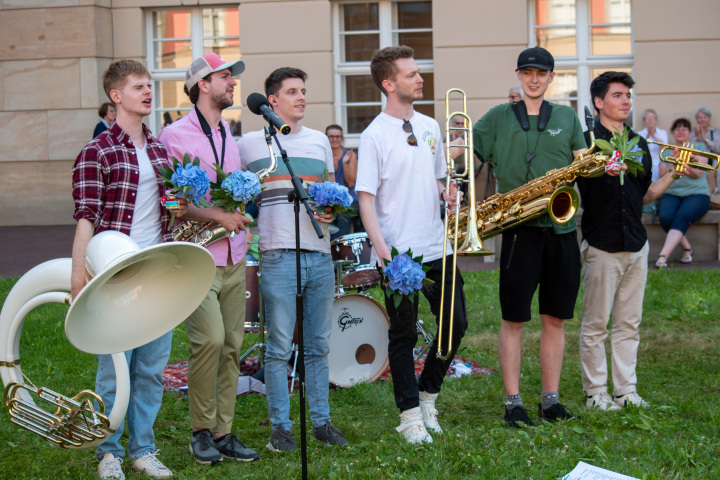 Die Brassband „Duke Brass“ bedankt sich bei den Gästen.
