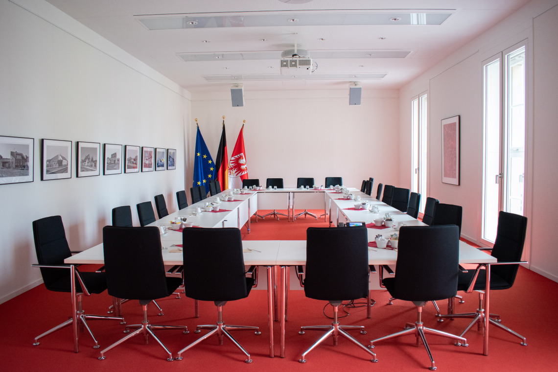 Blick in den Präsidiumsraum