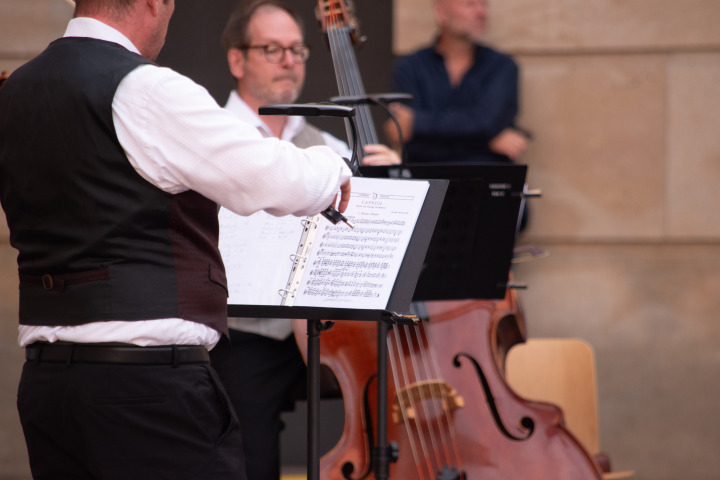 Das Streicher-Ensemble des Deutschen Filmorchesters Babelsberg
