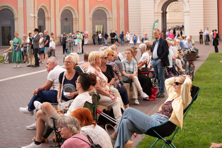 Impression der Abschlussveranstaltung „Kunst zur Zeit 2024“