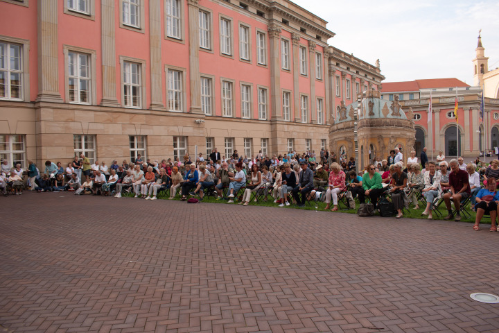 Impression der Abschlussveranstaltung „Kunst zur Zeit 2024“