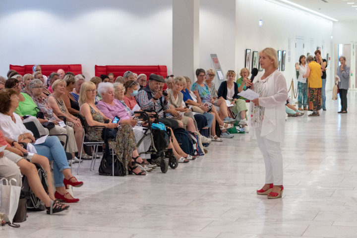 Begrüßung zur fünften Veranstaltung der Reihe „Kunst zur Zeit“ durch die Landtagspräsidentin Prof. Dr. Ulrike Liedtke