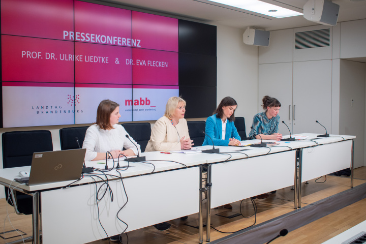 Impression der simulierten Pressekonferenz