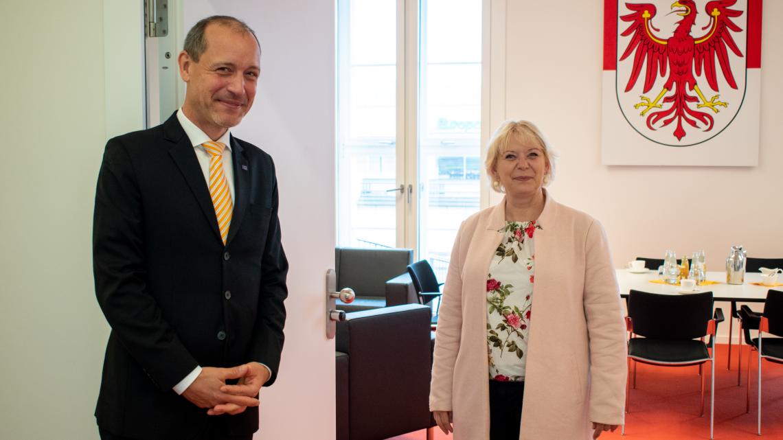 Landtagspräsidentin Prof. Dr. Liedtke empfängt den neuen Vertreter der Europäischen Kommission in Deutschland, Dr. Jörg Wojahn, zu einem Antrittsbesuch.