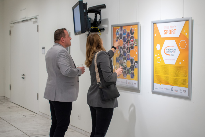 Impression der Ausstellungeröffnung