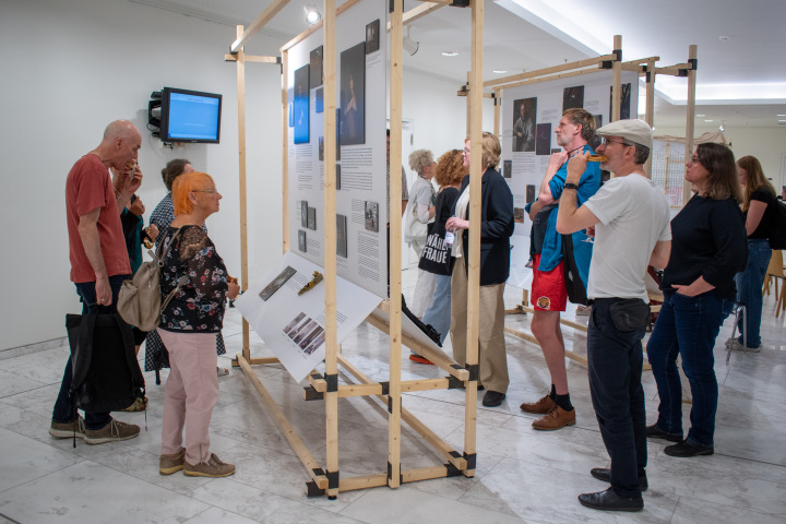 Impression der Ausstellungseröffnung