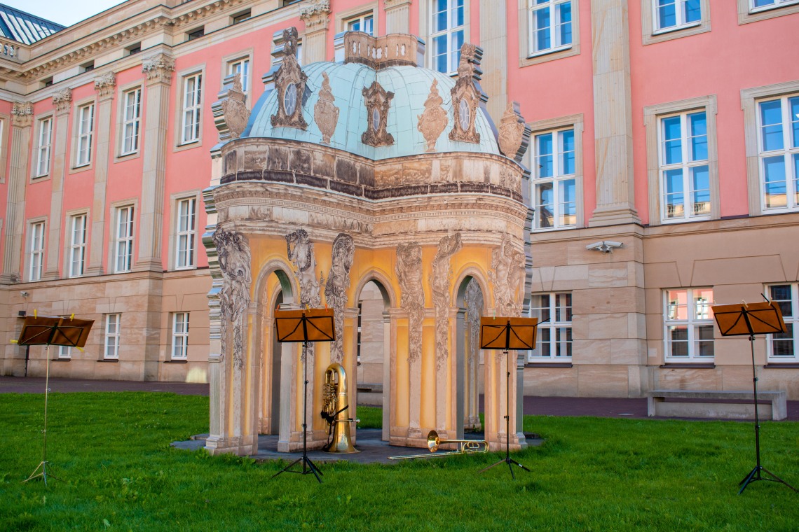 Blick in den Innenhof des Landtages