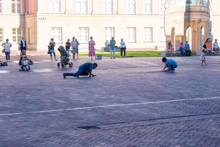 Profitänzer Daniel Abreu (Madrid) und Profitänzerin Carmen Fumero bei der Choreographie „Más o menos inquieto“